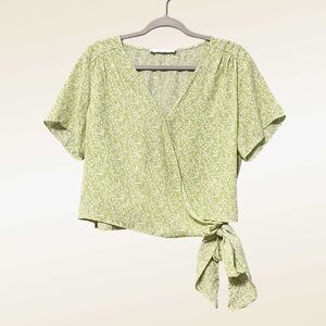 Lush Floral Wrap Top Size Large NWOT Sage Green Romantic Cottagecore Boho Spring